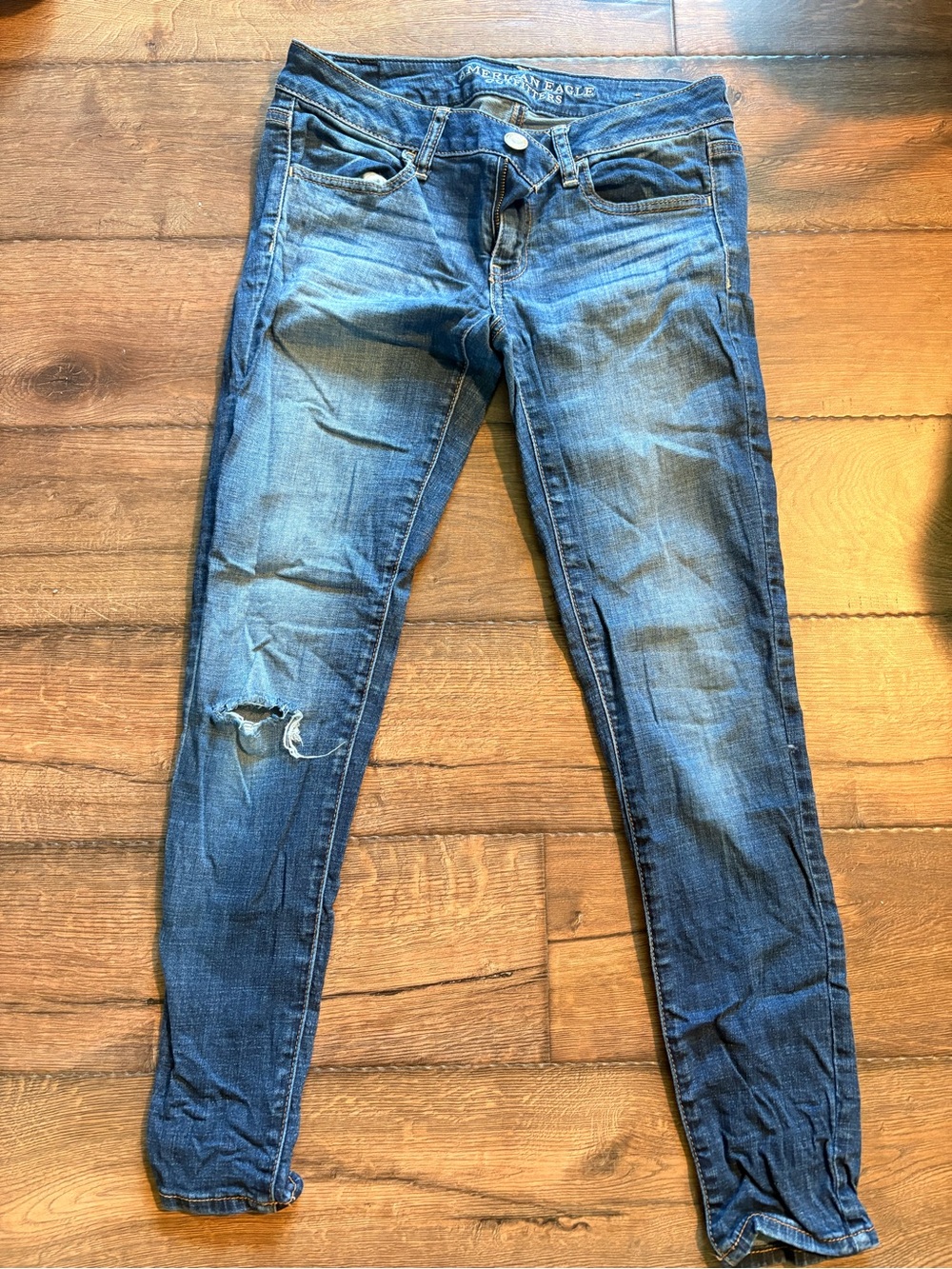American Eagle Outfitters Dark Blue Distressed Skinny Jeans